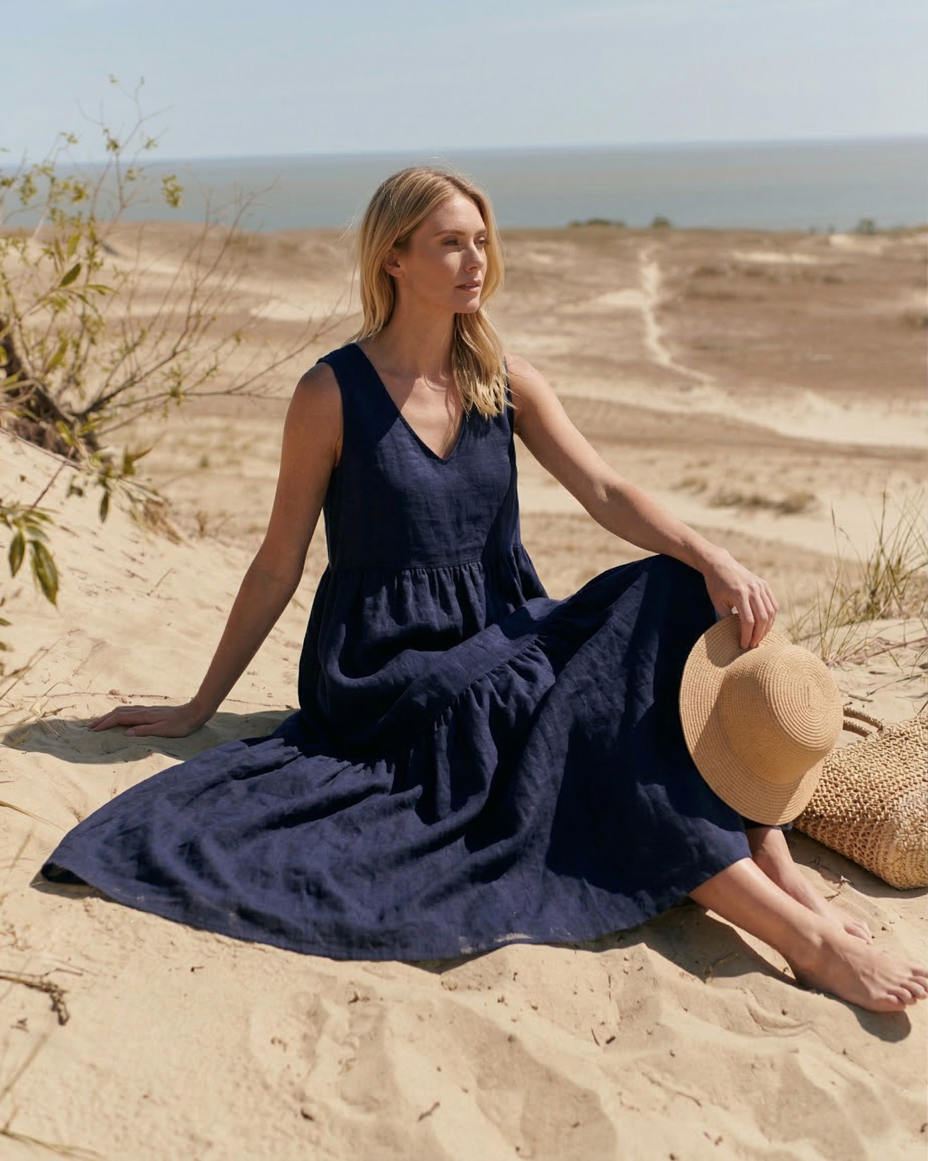 LUNA | Navy Linen Maxi Dress