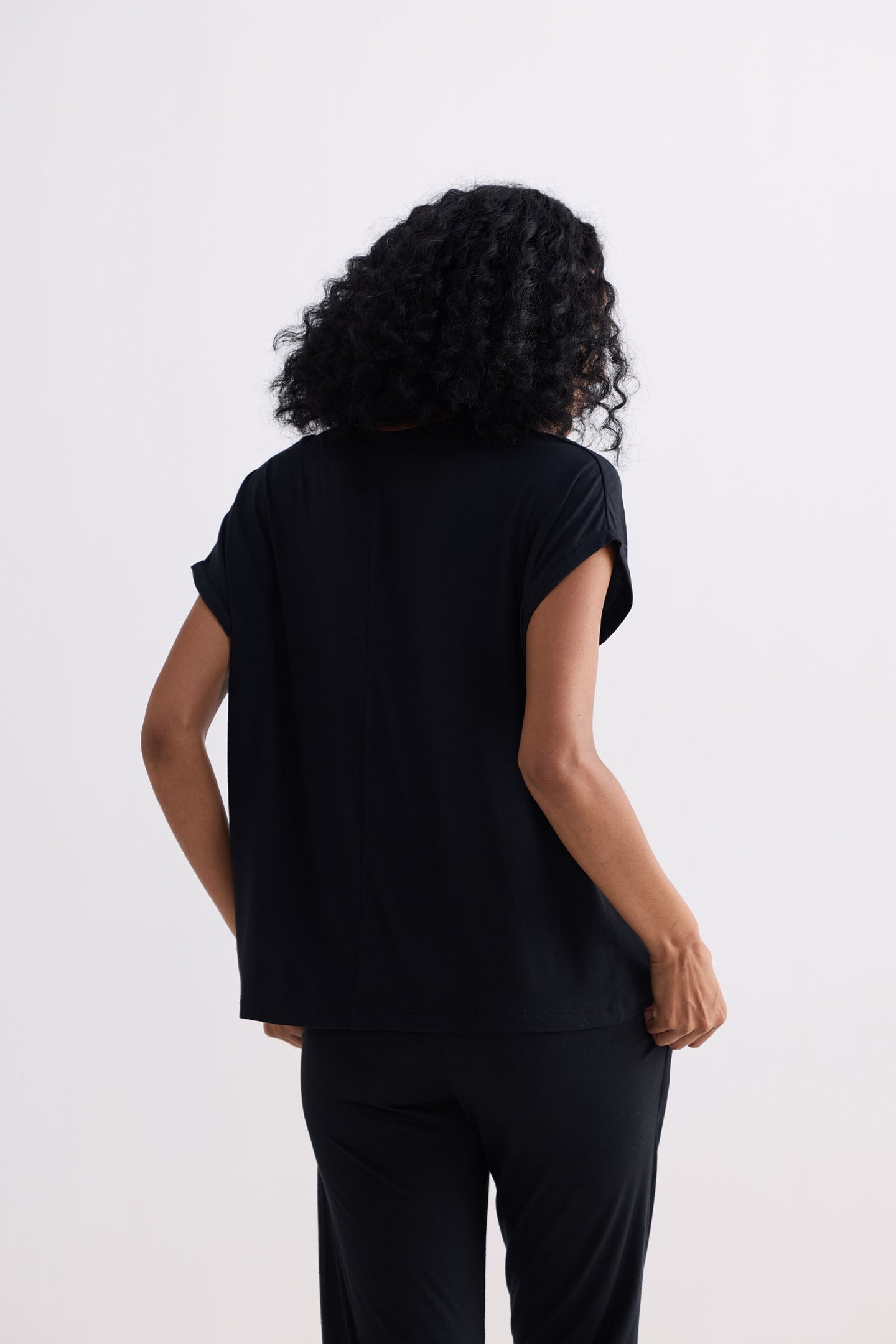 LENA | Everyday Modal Tee Black