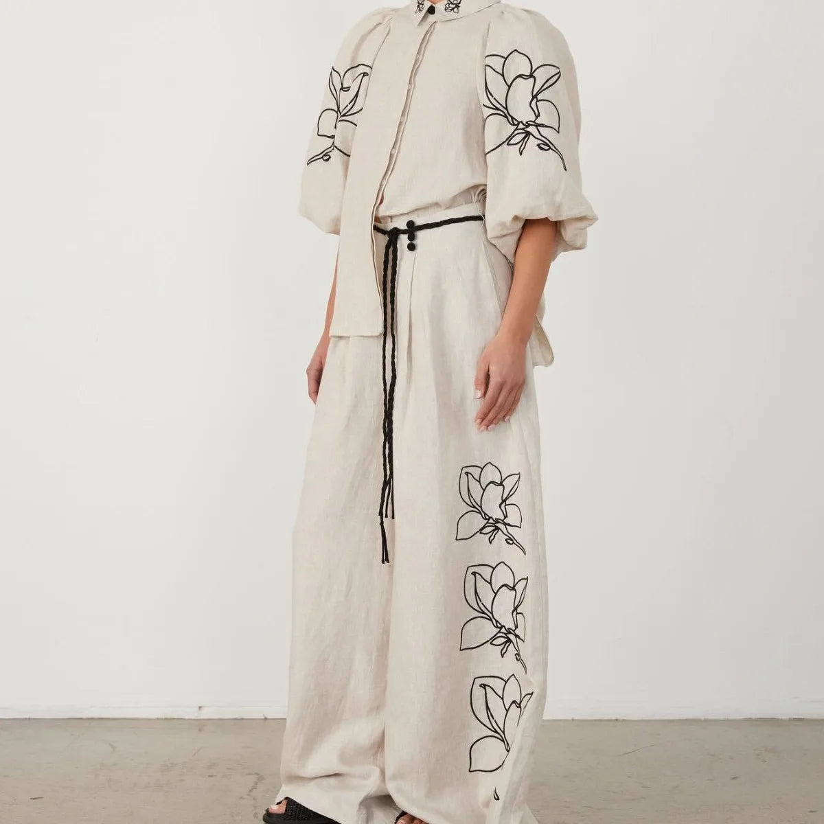 SERENA | Embroidered Linen Two Piece Set