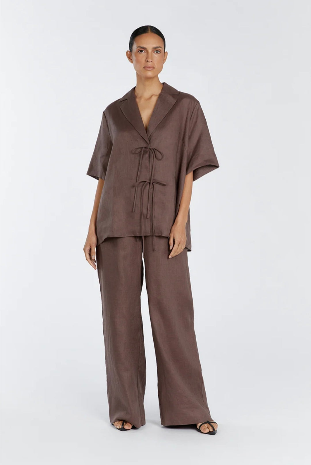 AVA | Chocolate Linen Set