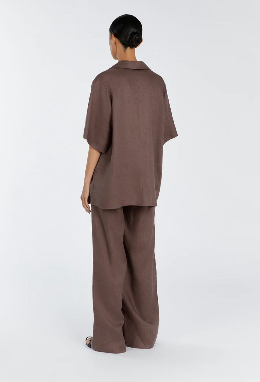 AVA | Chocolate Linen Set
